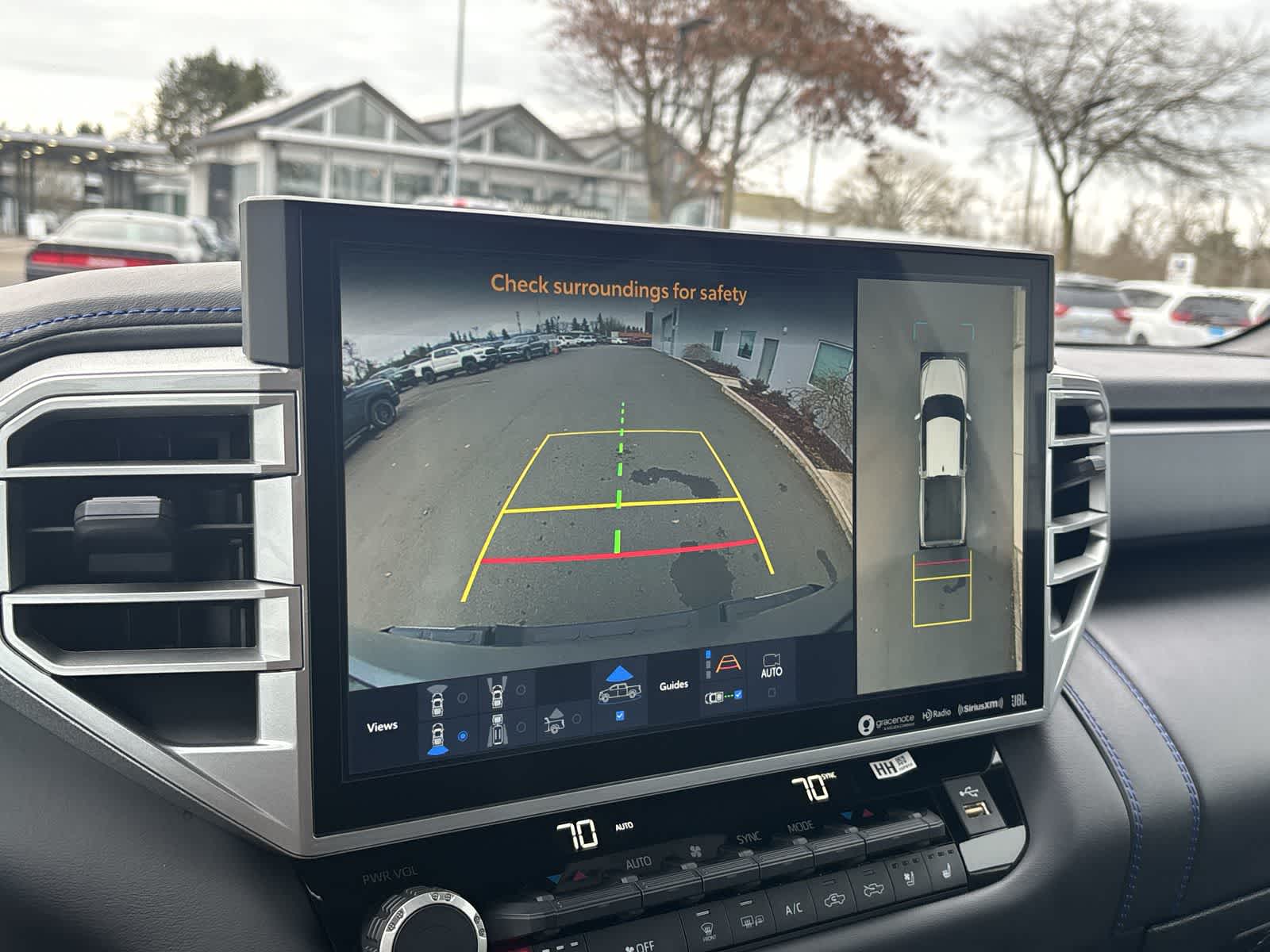 Thumbnail: 2023 Toyota Tundra - 17