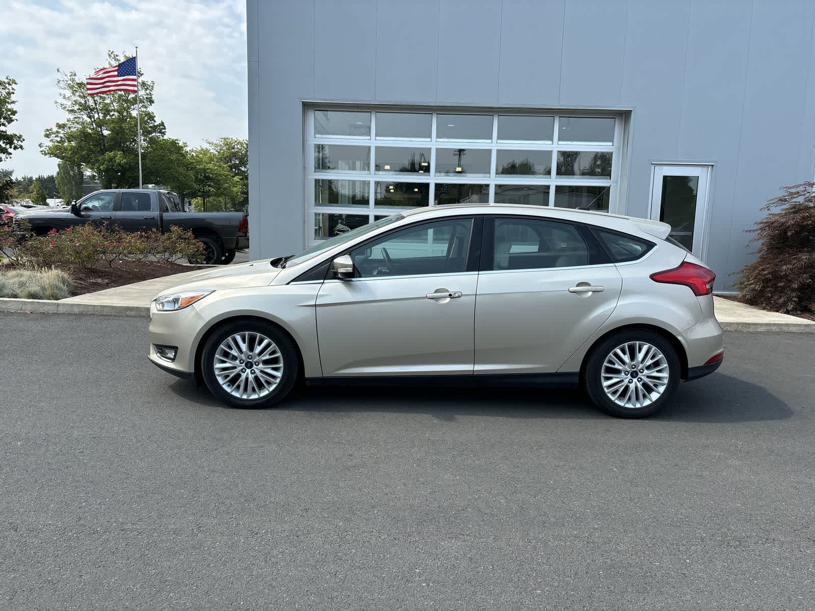 Thumbnail: 2018 Ford Focus - 2