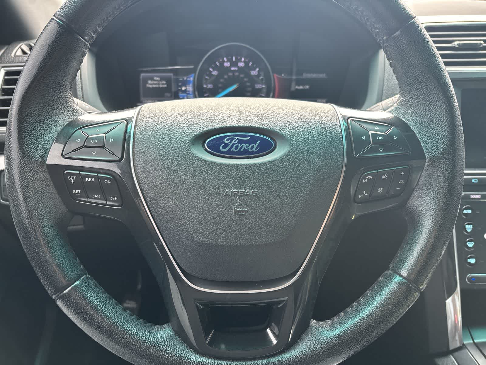 Thumbnail: 2017 Ford Explorer - 5