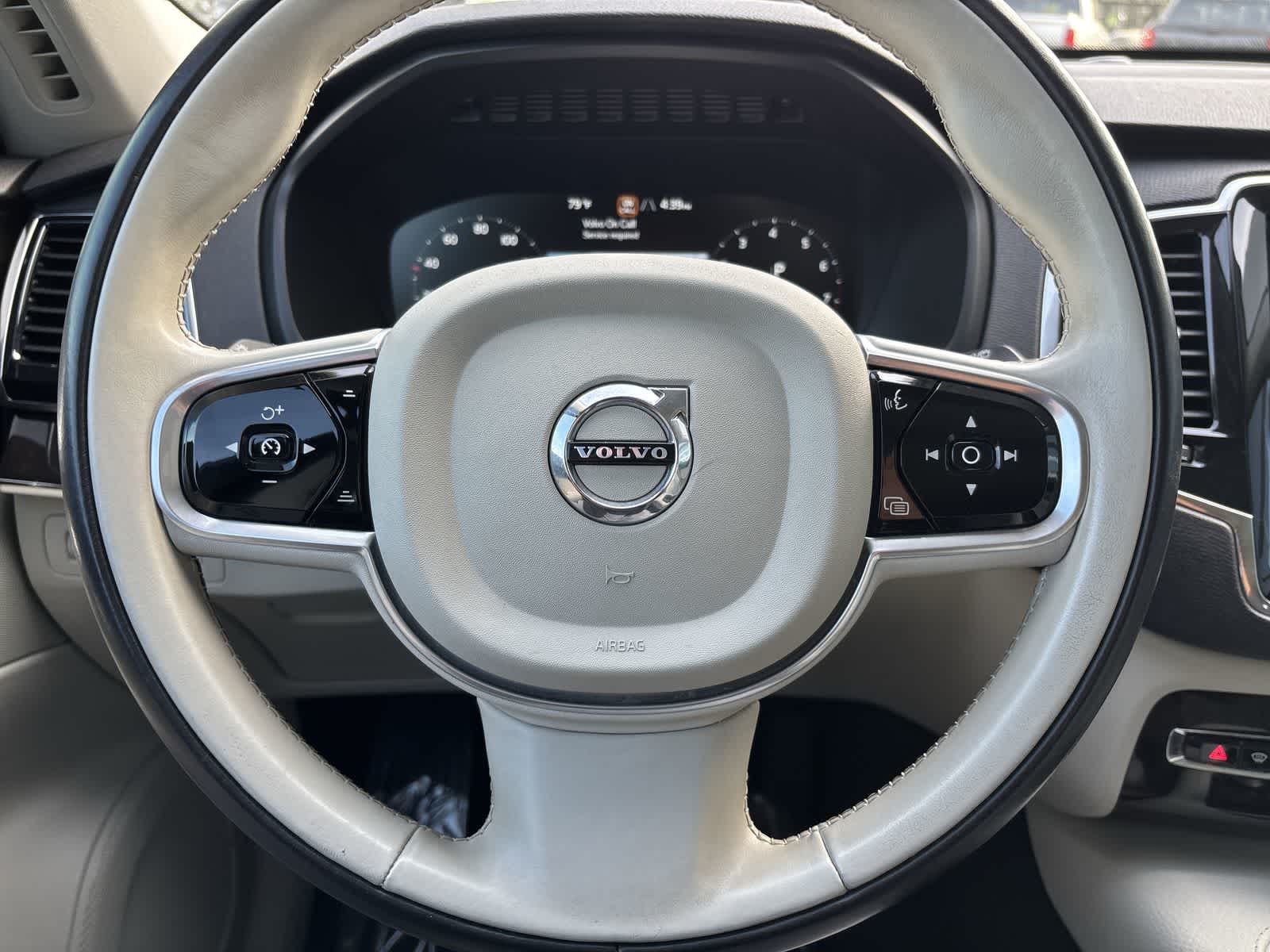 Thumbnail: 2018 Volvo XC90 - 12
