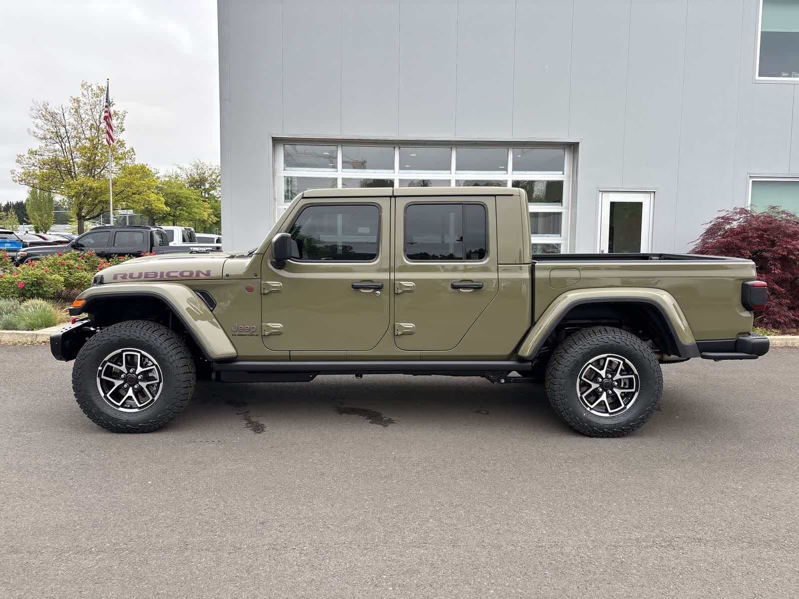 Thumbnail: 2026 Jeep Gladiator - 2