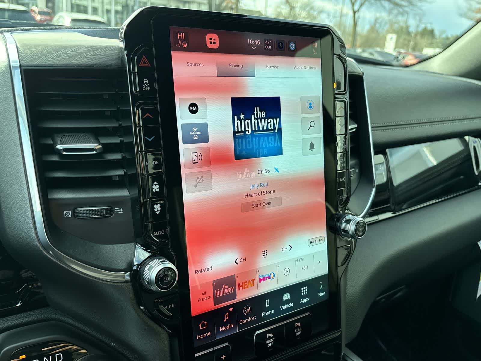 Thumbnail: 2026 RAM 1500 - 15