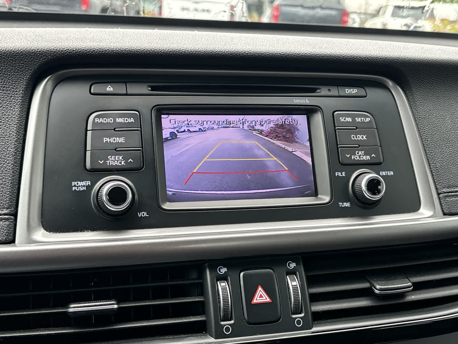 Thumbnail: 2016 Kia Optima - 17