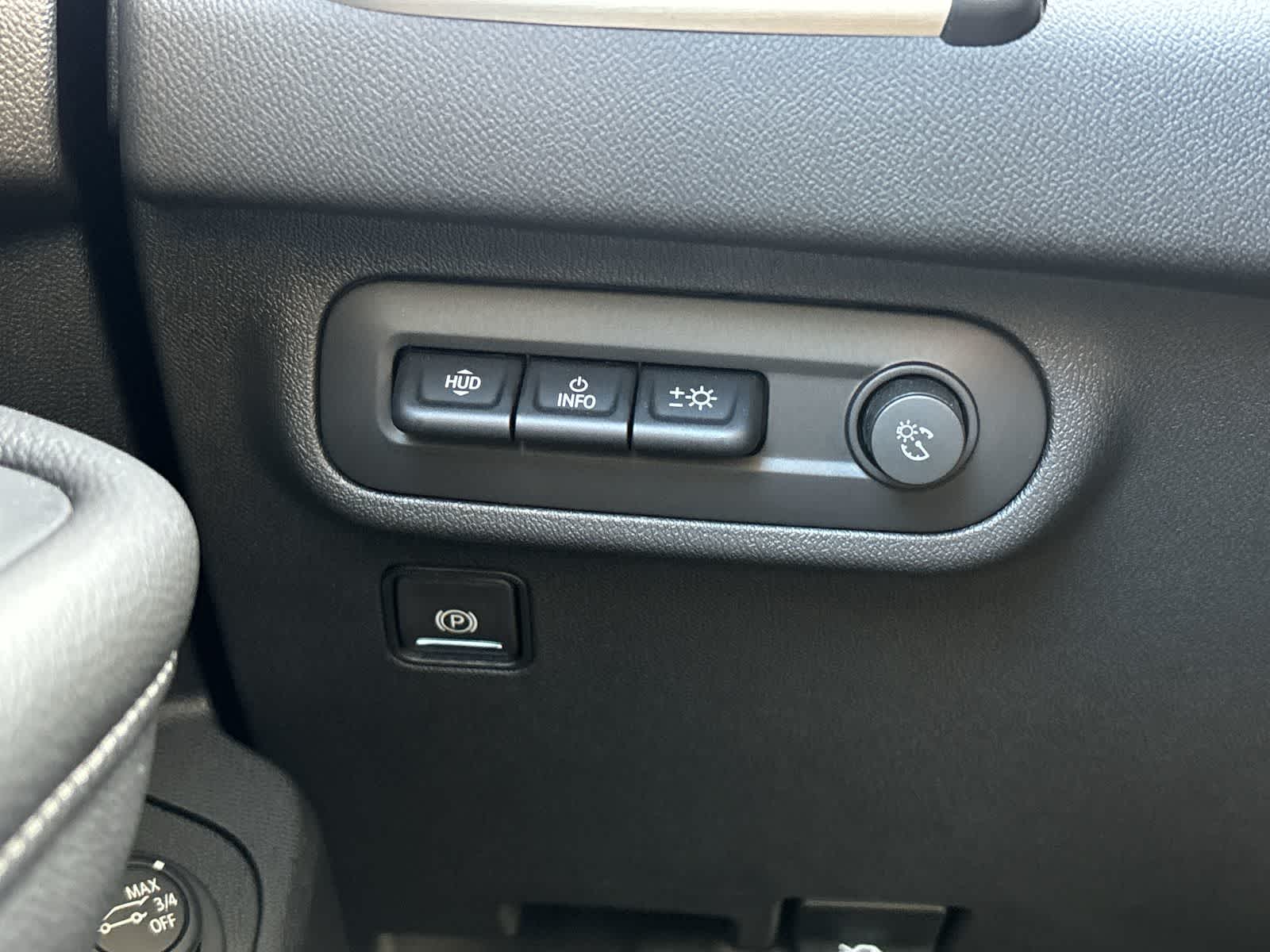 Thumbnail: 2023 GMC Terrain - 16