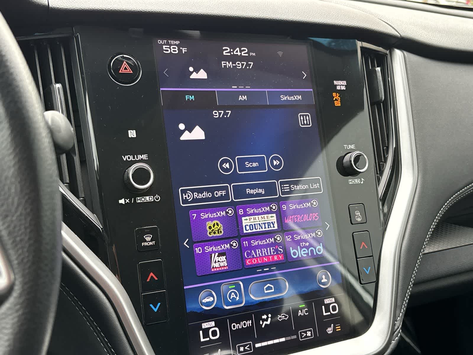 Thumbnail: 2022 Subaru Legacy - 18