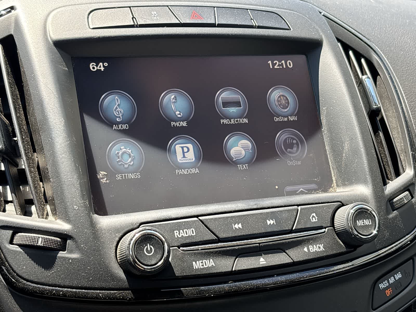 Thumbnail: 2016 Buick Regal - 11