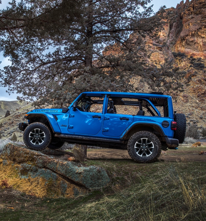 Jeep-Wrangler-Rubicon4xe-4Door-SUV.png