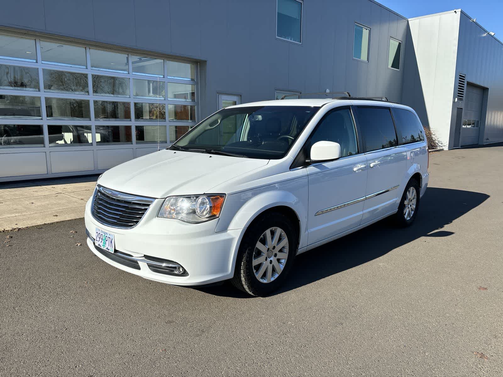 2016 Chrysler Town & Country Touring -
                  Eugene, OR