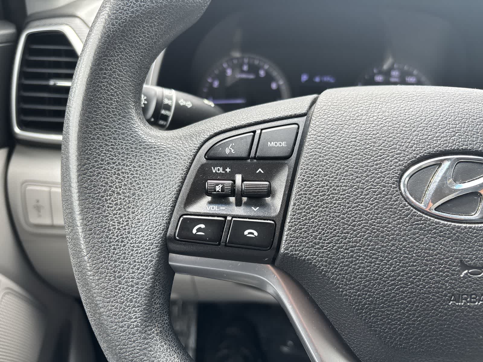 Thumbnail: 2019 Hyundai Tucson - 10