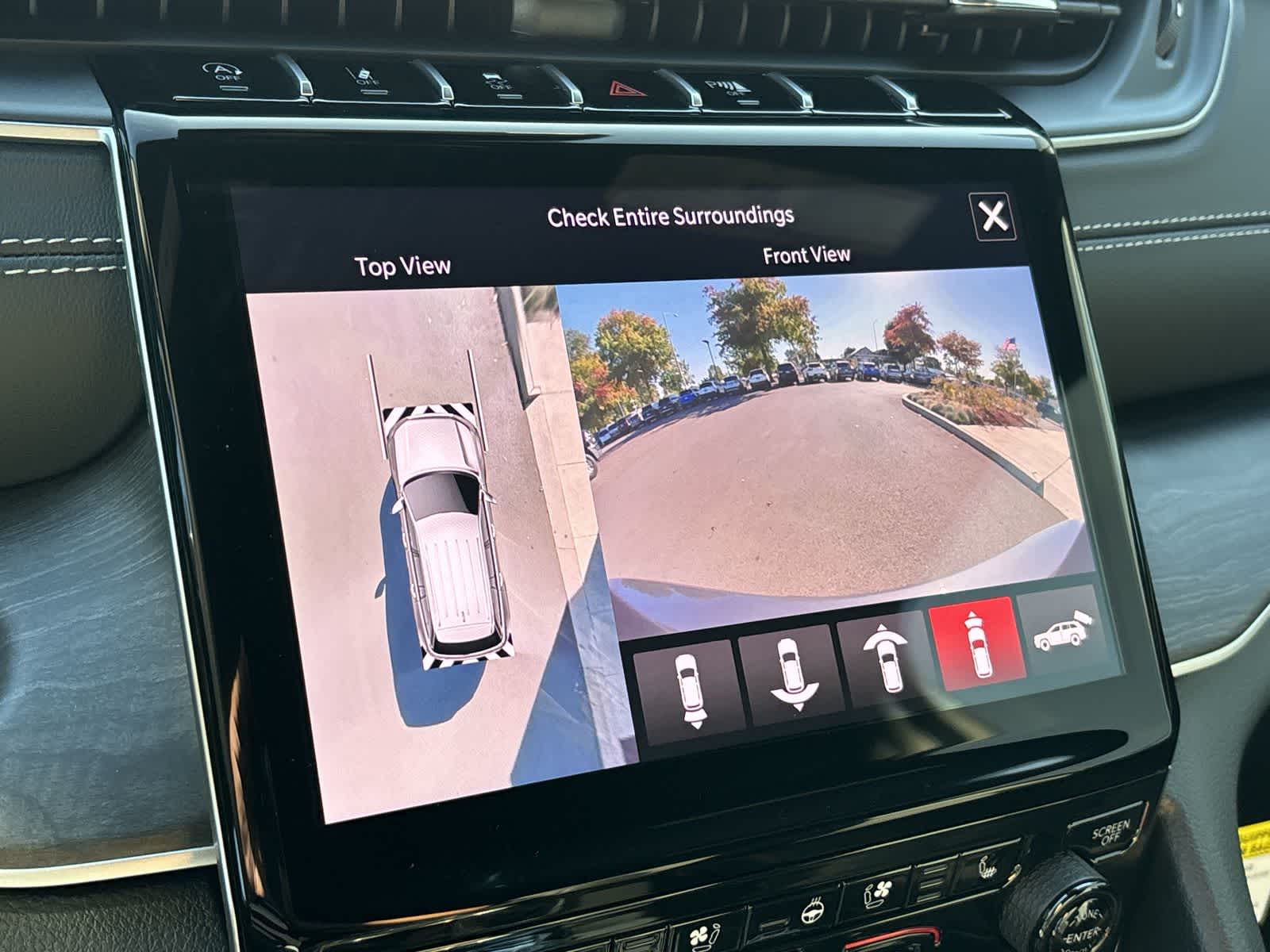 Thumbnail: 2025 Jeep Grand Cherokee - 23