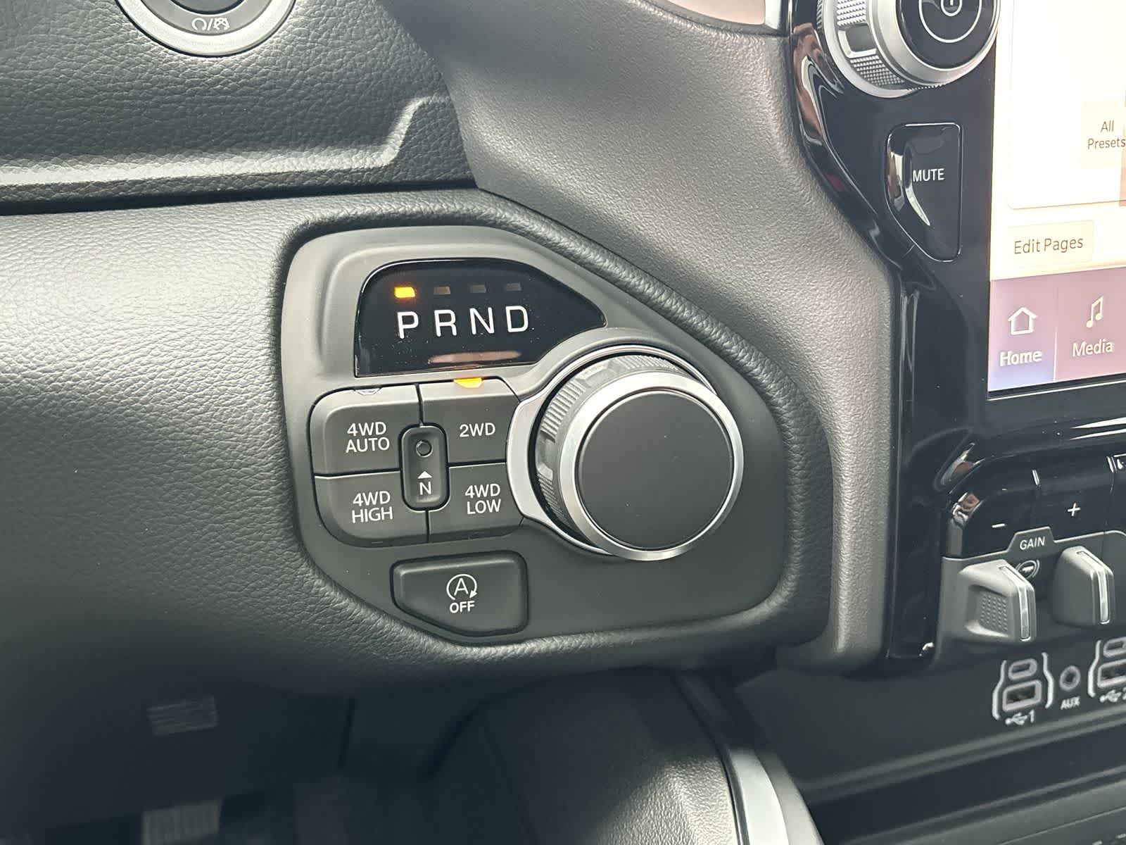 Thumbnail: 2026 RAM 1500 - 18