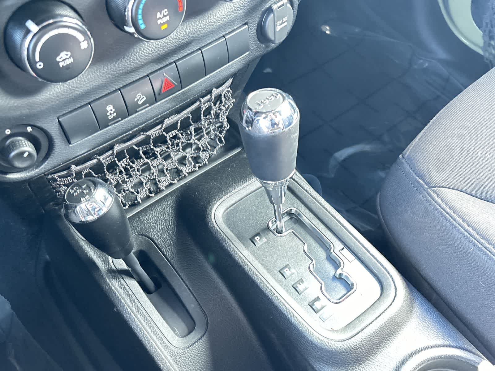 2013 Jeep Wrangler Sport 22
