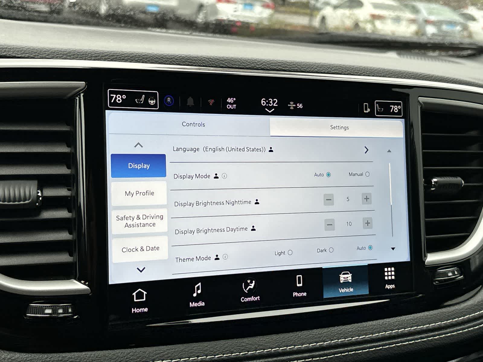 Thumbnail: 2026 Chrysler Pacifica - 18