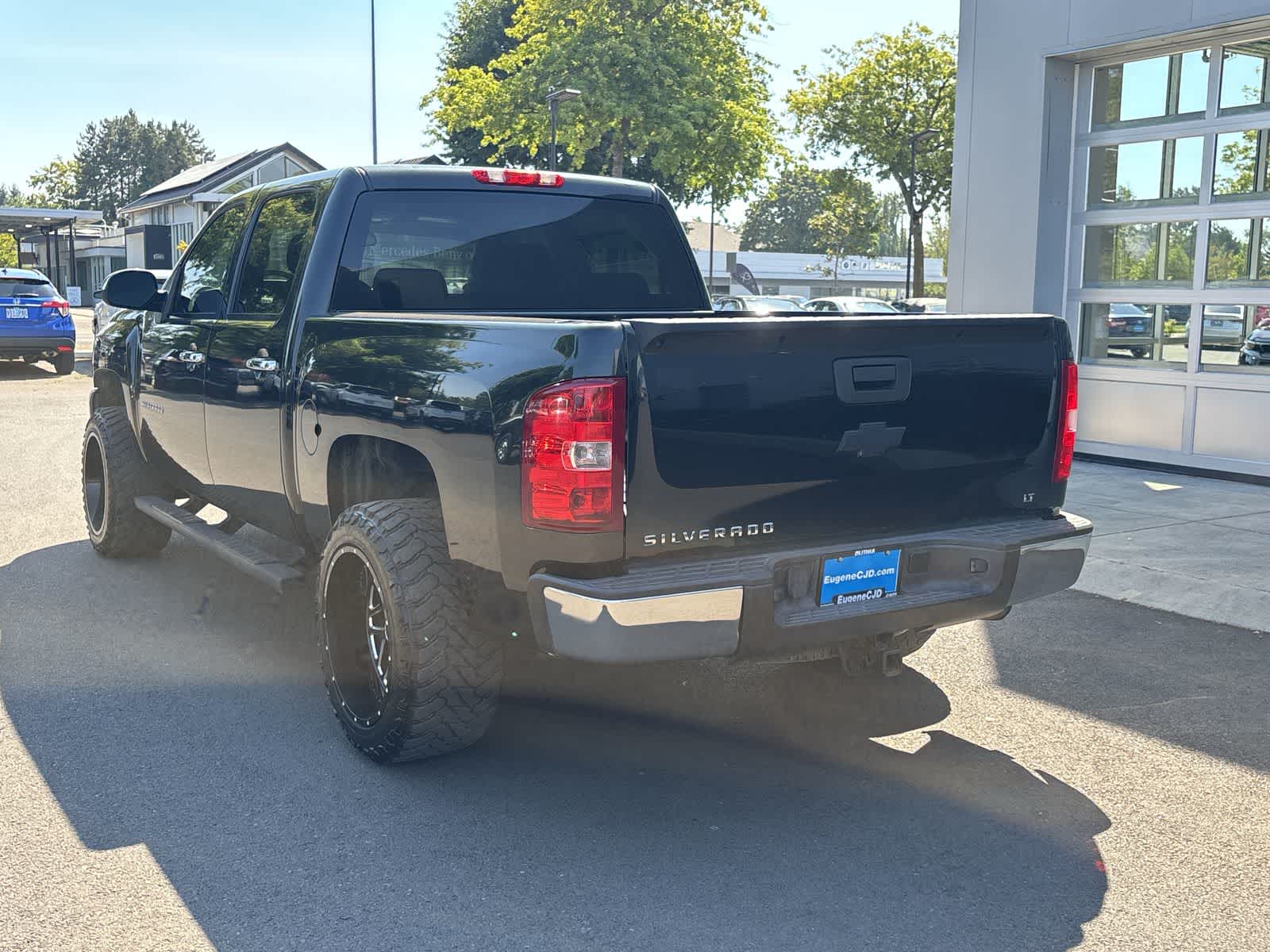 Thumbnail: 2012 Chevrolet Silverado 1500 - 3