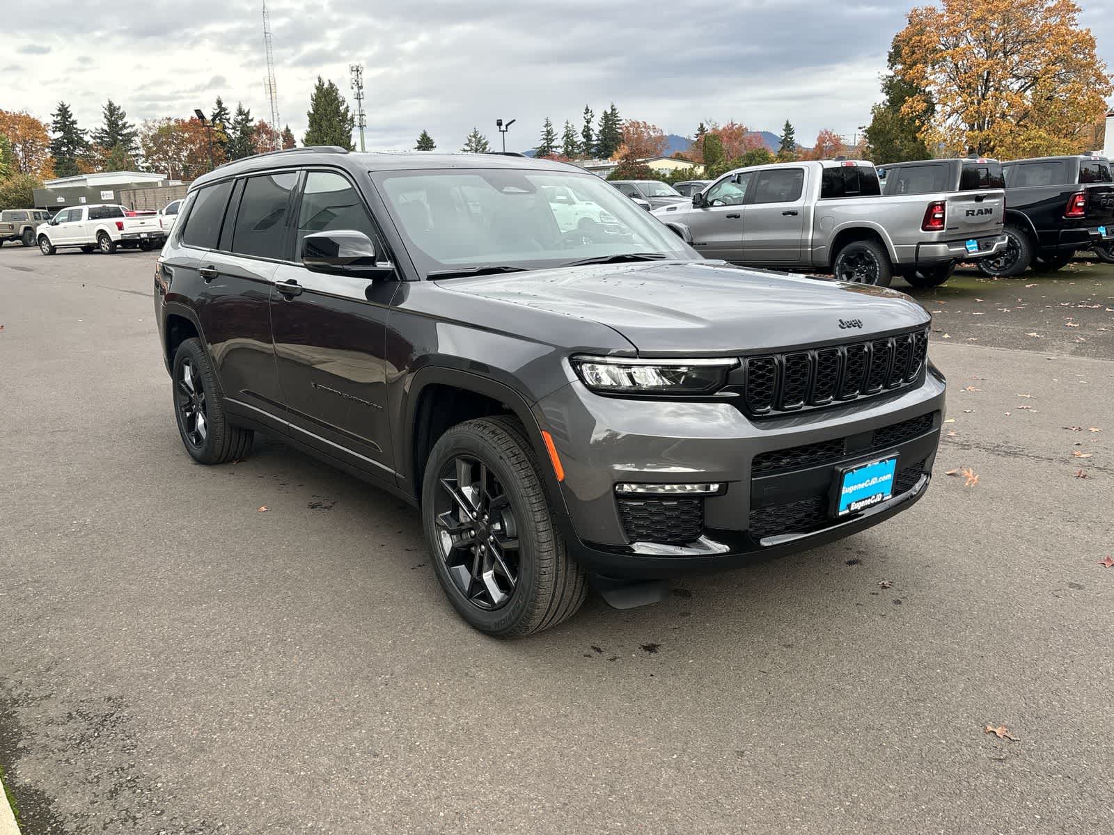 Thumbnail: 2025 Jeep Grand Cherokee L - 7