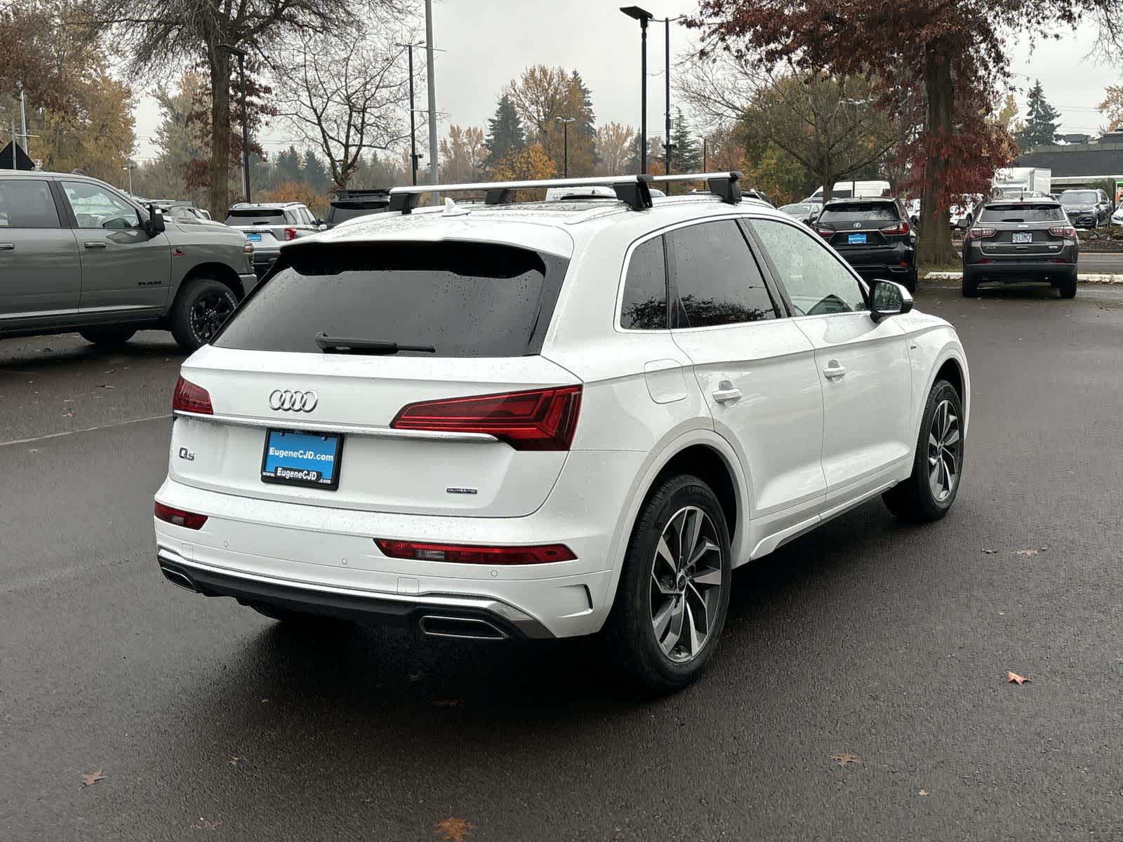 Thumbnail: 2024 Audi Q5 - 5