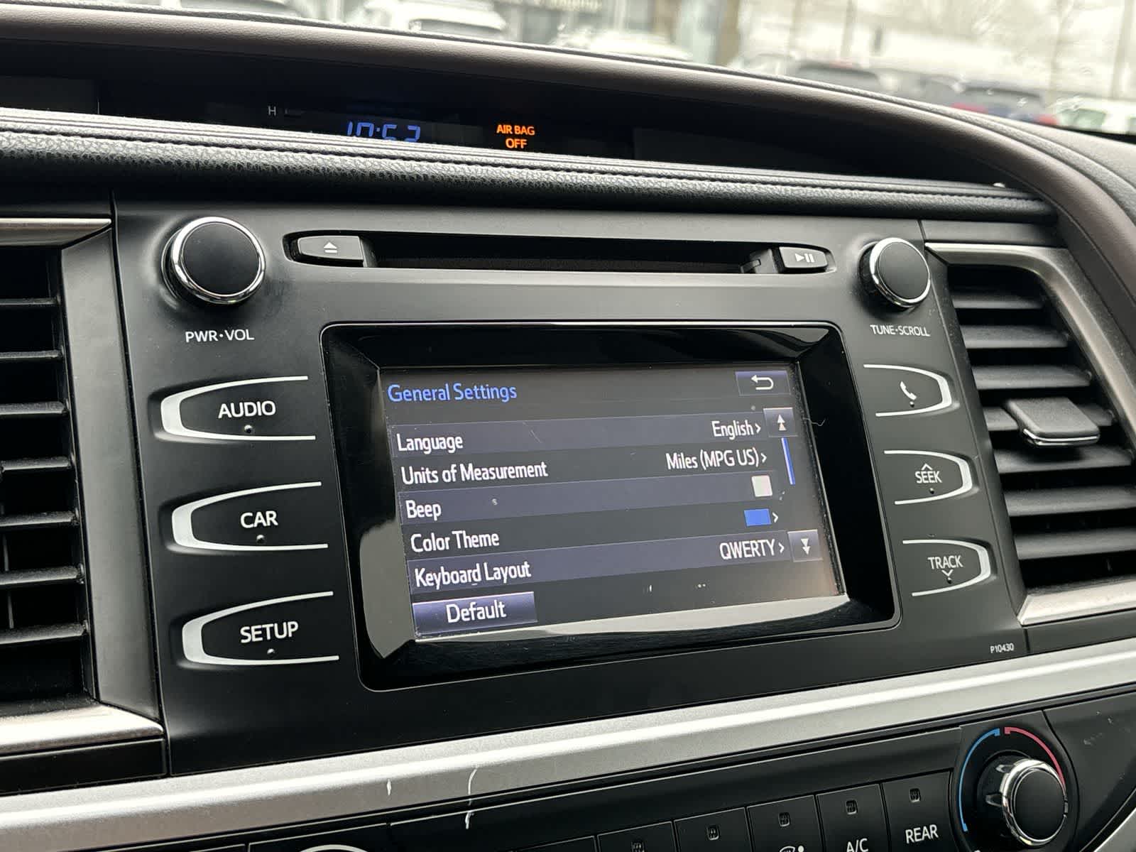 Thumbnail: 2014 Toyota Highlander - 17