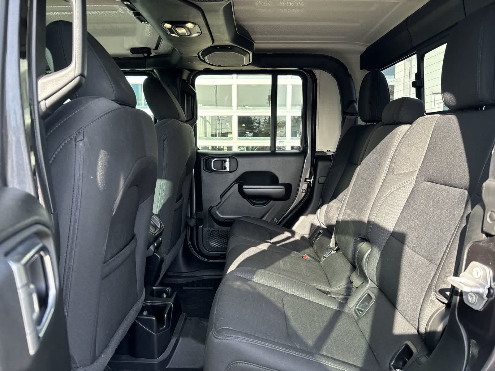 Thumbnail: 2021 Jeep Gladiator - 6