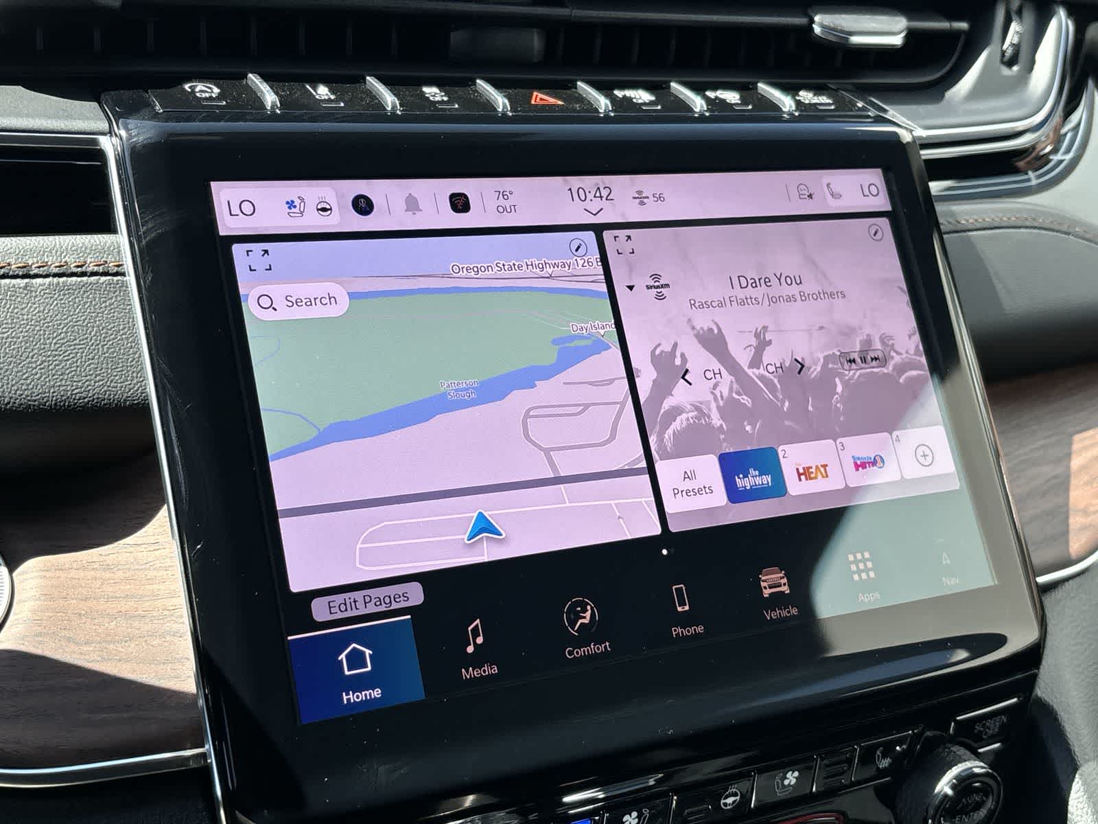 Thumbnail: 2025 Jeep Grand Cherokee L - 18