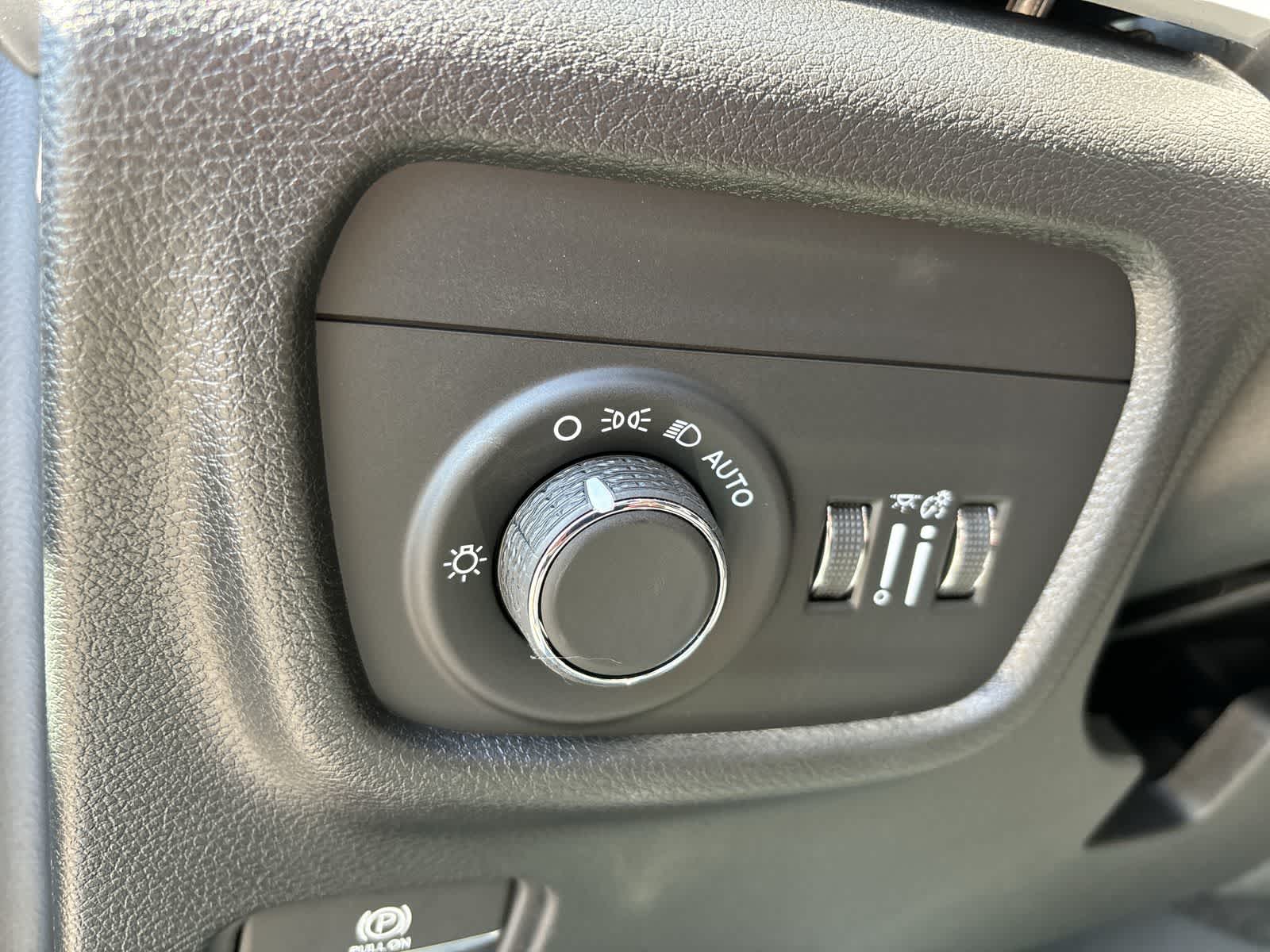 Thumbnail: 2025 Jeep Grand Cherokee L - 10