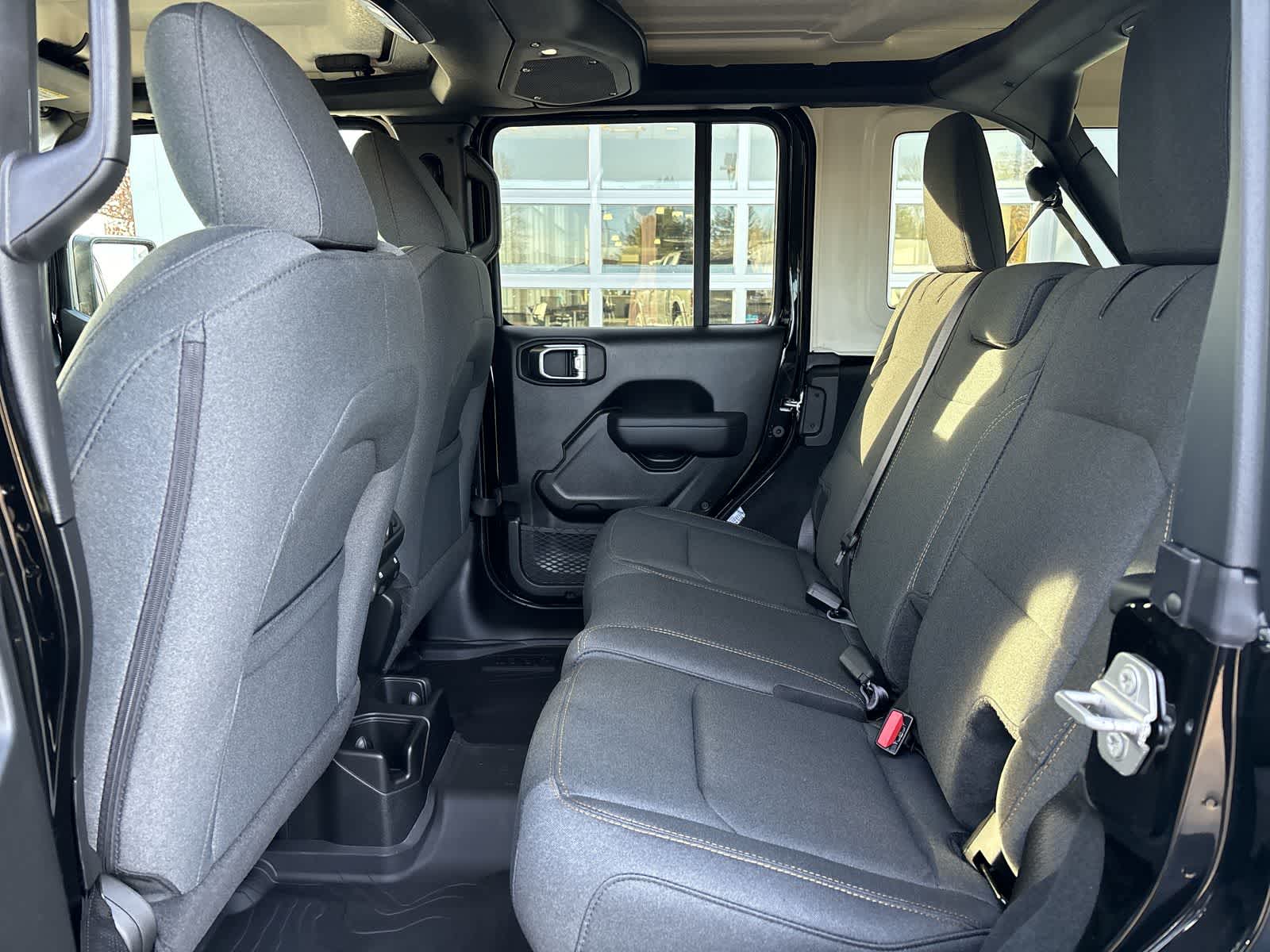 Thumbnail: 2026 Jeep Wrangler - 6