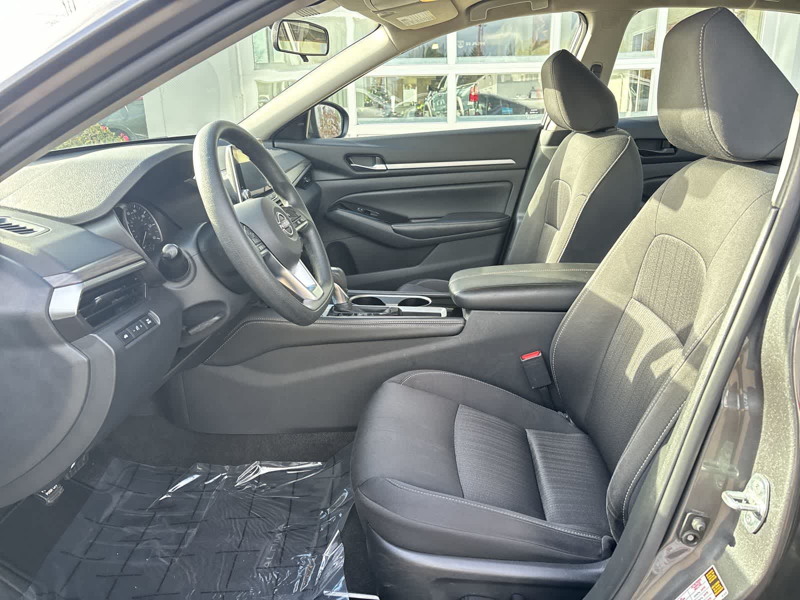 Thumbnail: 2023 Nissan Altima - 8