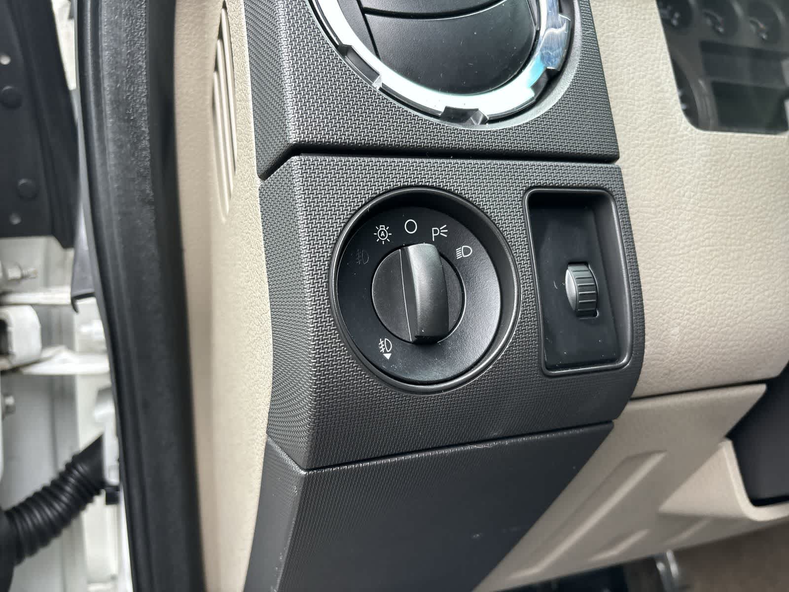 Thumbnail: 2009 Ford F-350 - 16