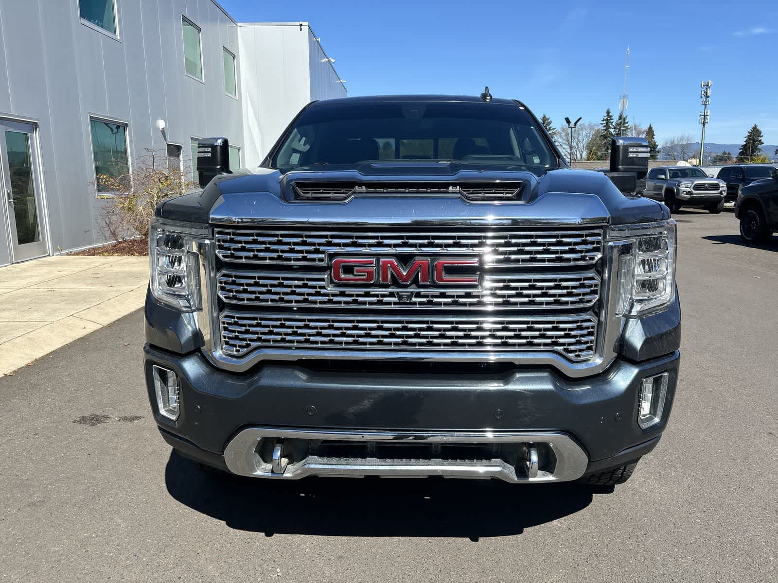 Thumbnail: 2020 GMC Sierra 3500 - 6