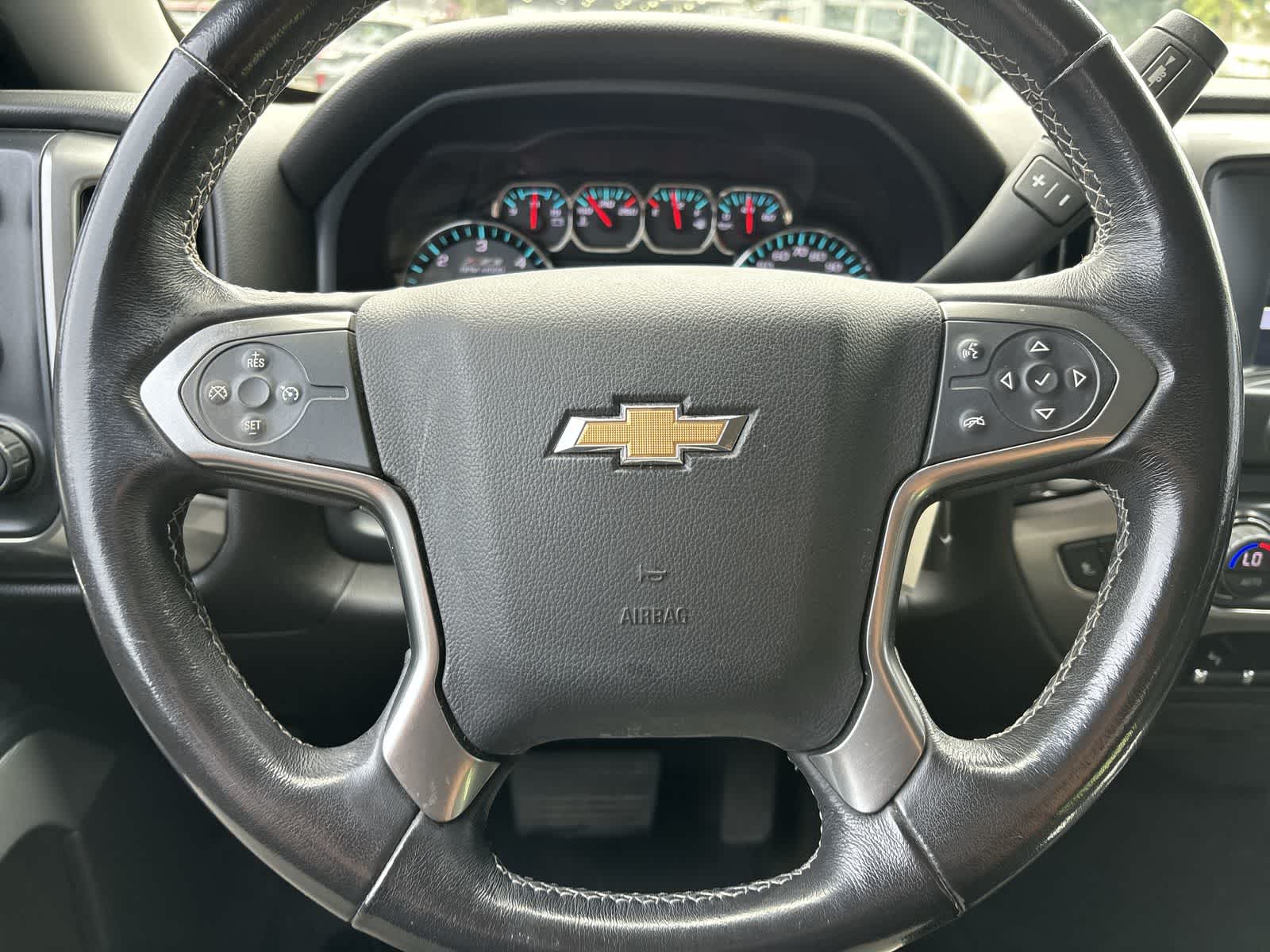 Thumbnail: 2018 Chevrolet Silverado 1500 - 11