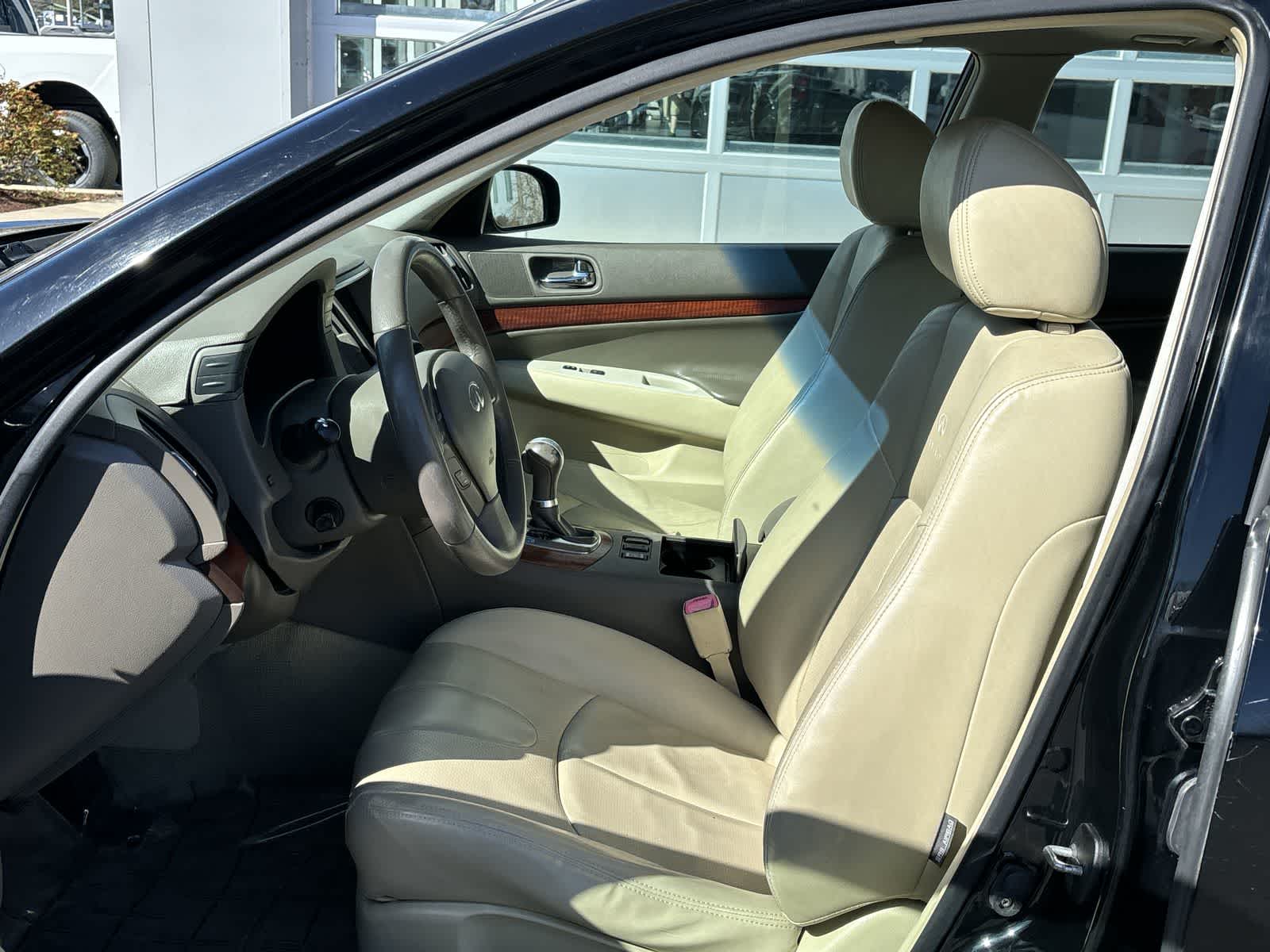 Thumbnail: 2008 INFINITI G35 - 12