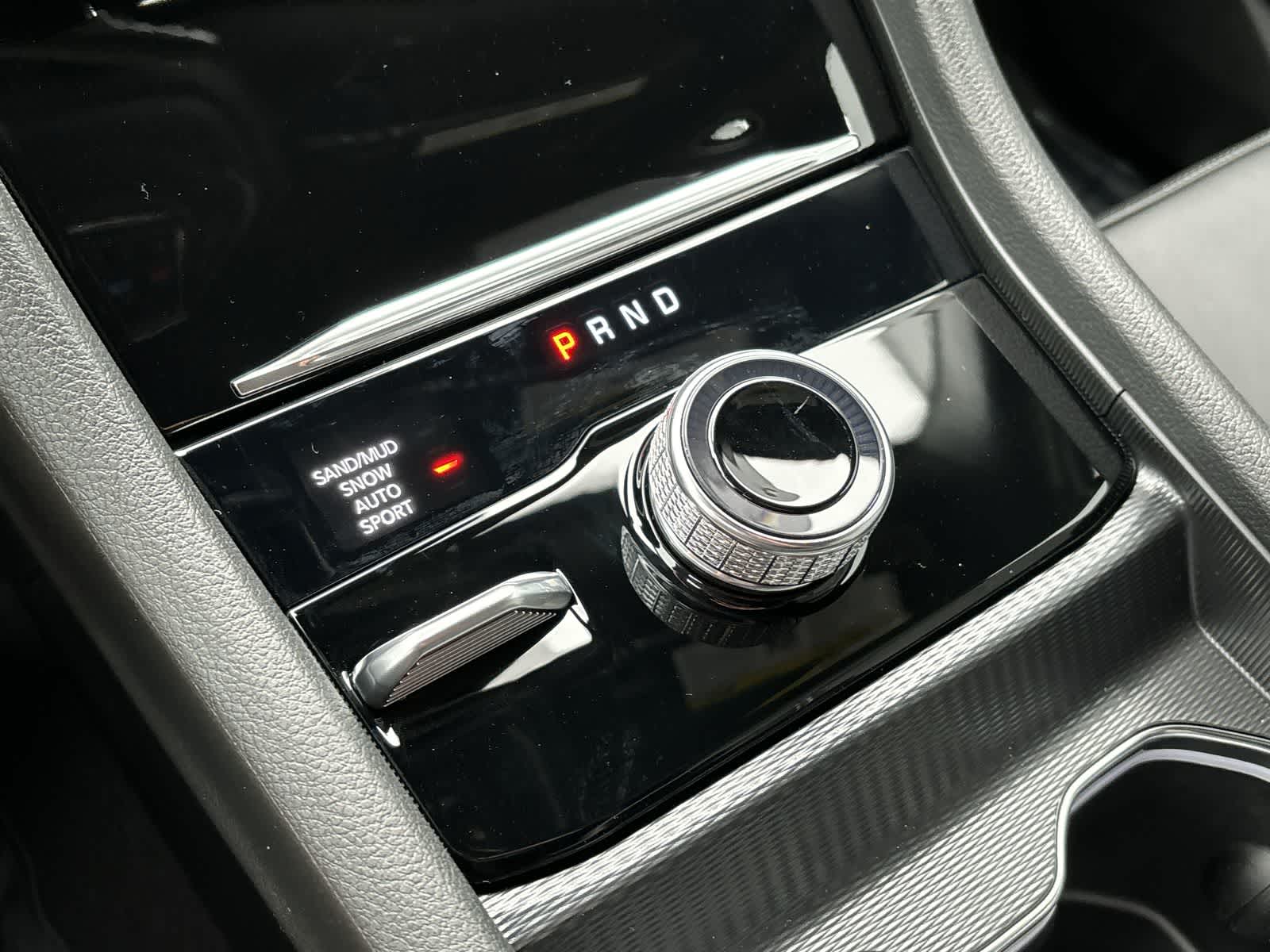 Thumbnail: 2025 Jeep Grand Cherokee - 24