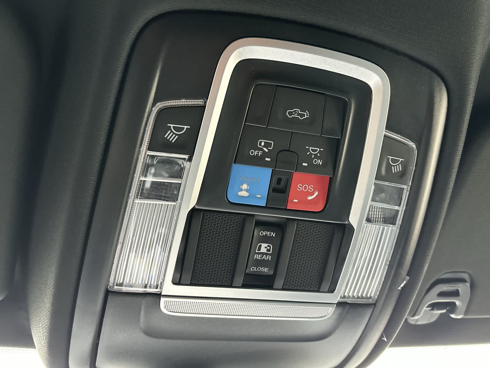 Thumbnail: 2026 RAM 1500 - 28