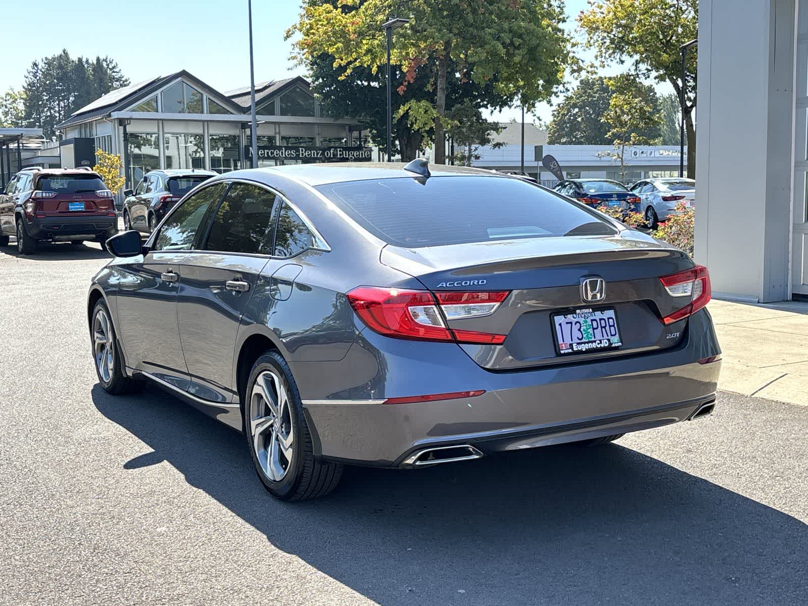 2020 Honda Accord EX-L 2.0T photo 3