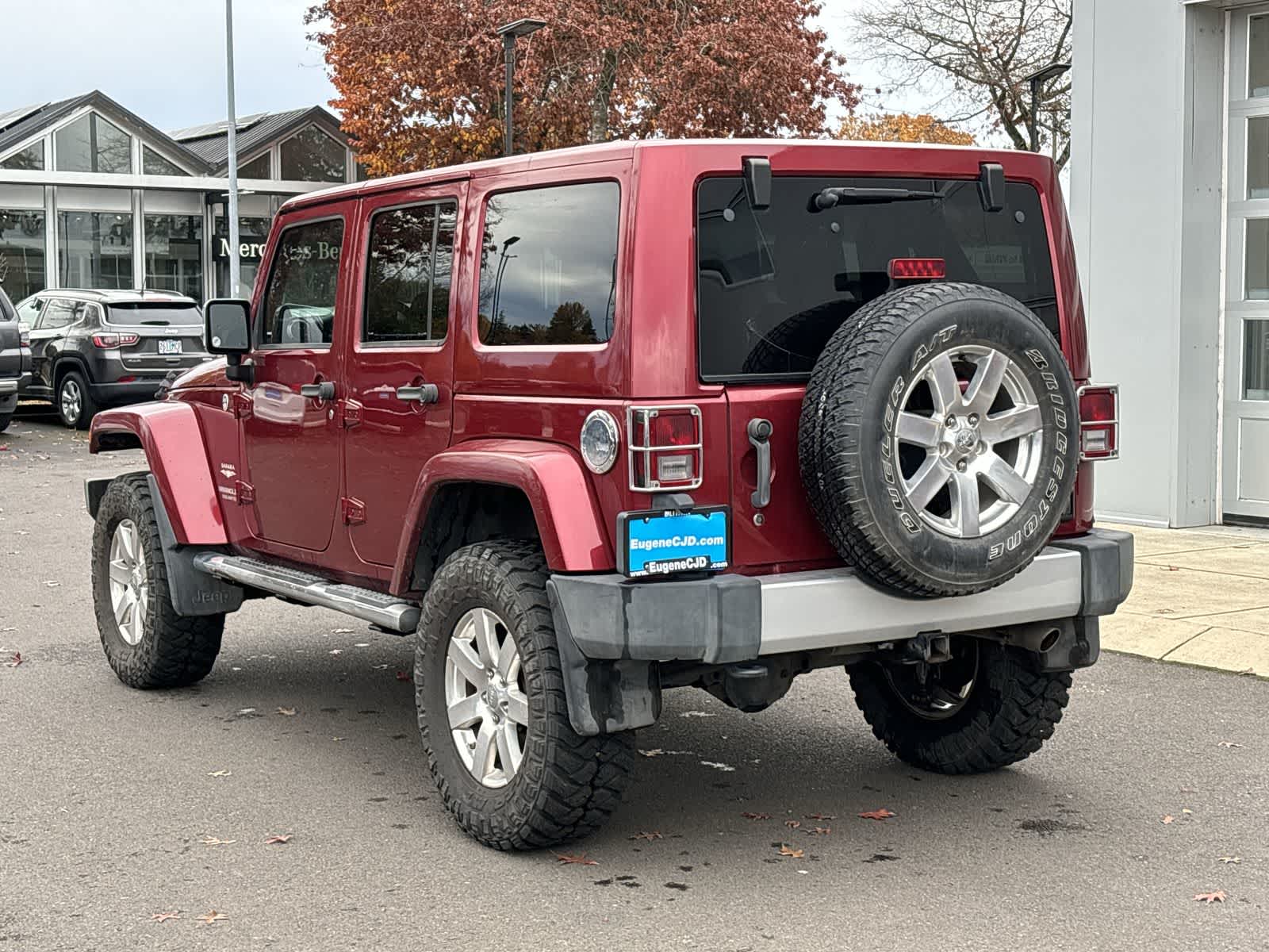 2012 Jeep Wrangler Unlimited Sahara photo 3
