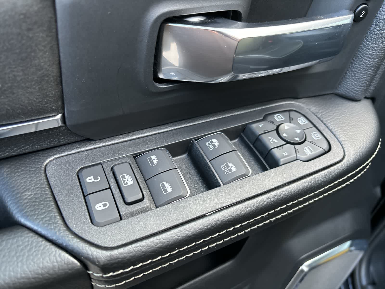 Thumbnail: 2026 RAM 2500 - 10