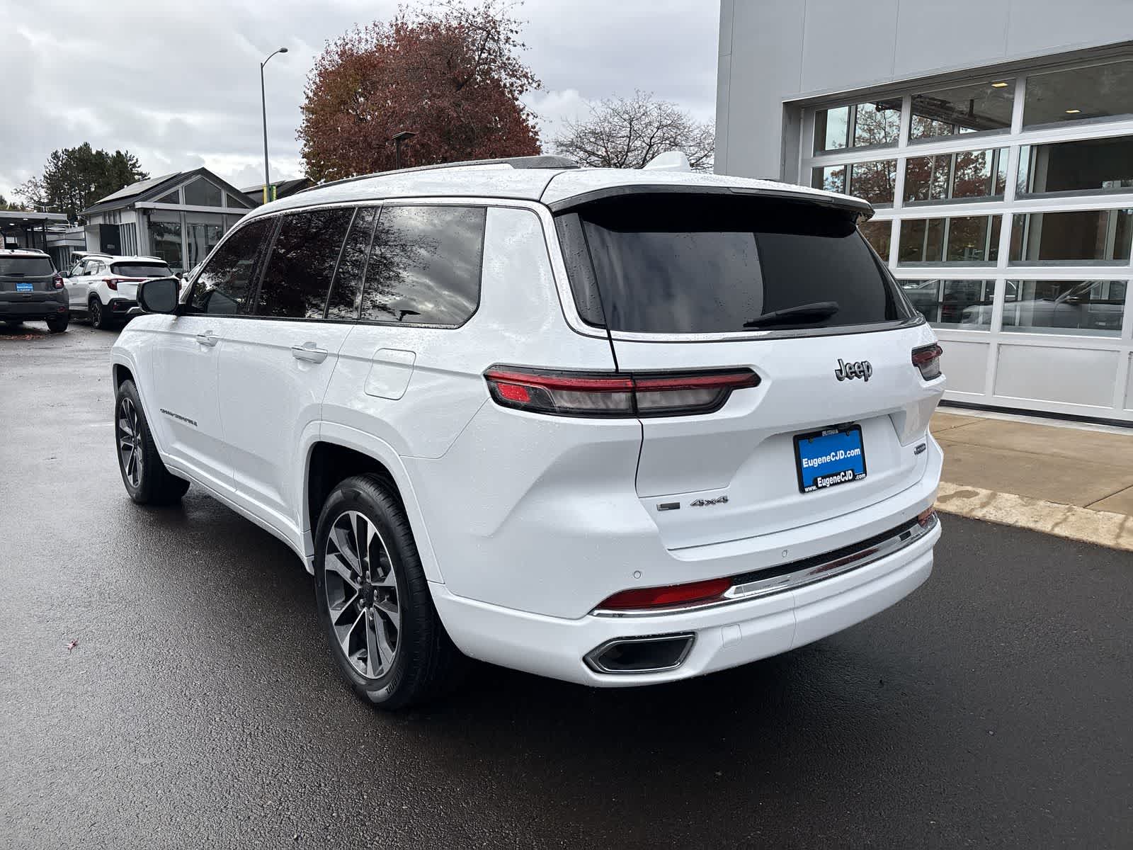 Used 2021 Jeep Grand Cherokee L Overland SUV