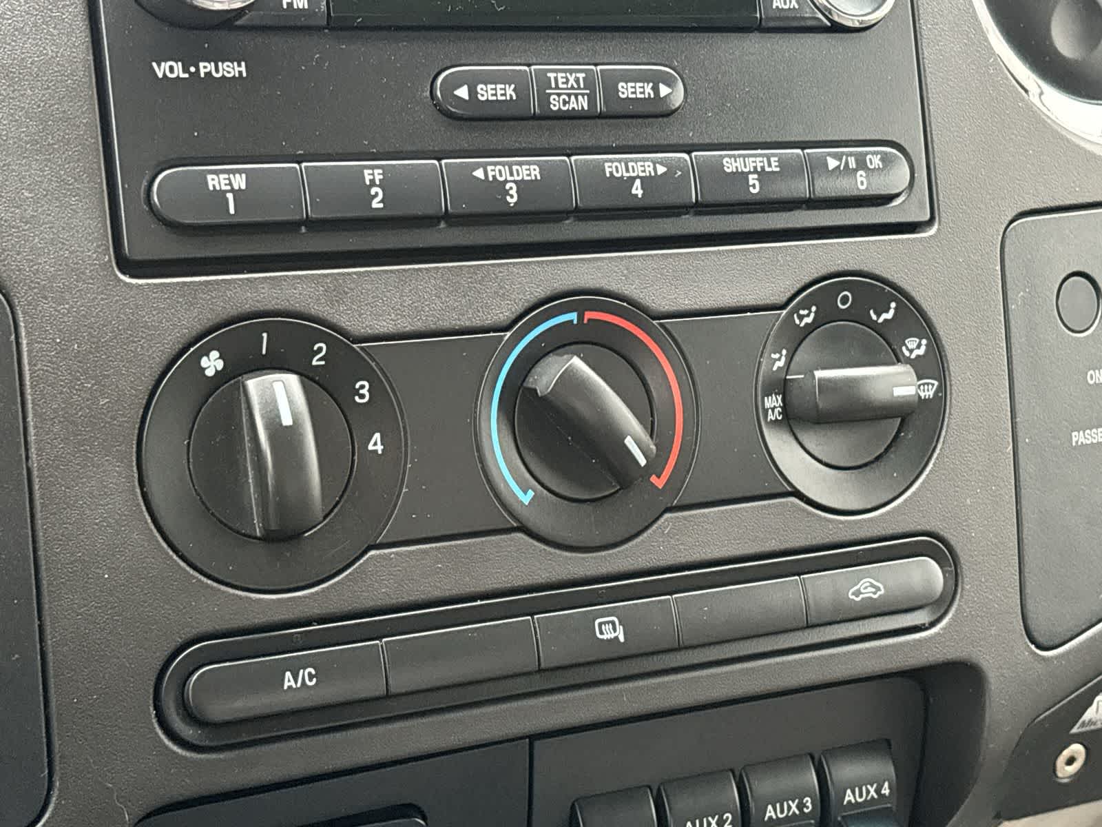 Thumbnail: 2009 Ford F-350 - 23