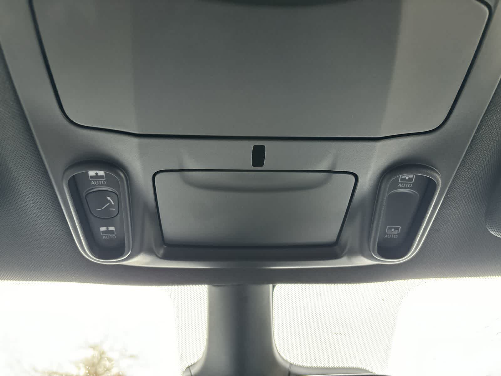 Thumbnail: 2026 Chrysler Pacifica - 29