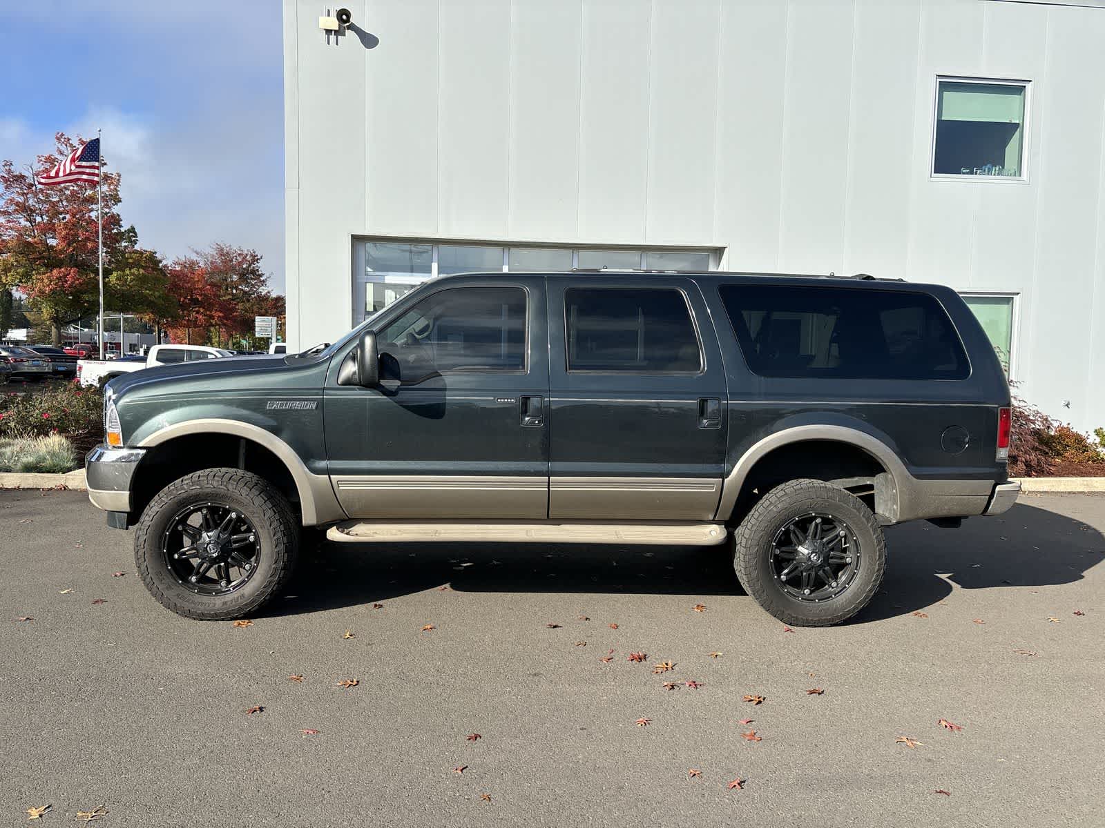 Thumbnail: 2000 Ford Excursion - 2