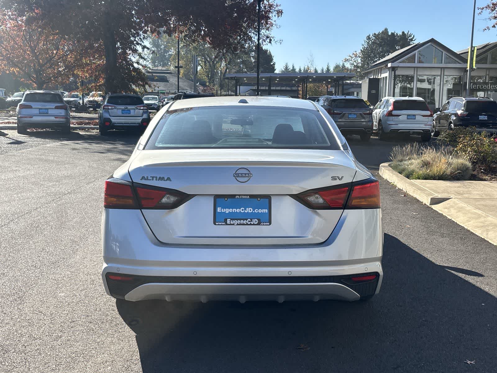 Used 2024 Nissan Altima 2.5 SV Sedan