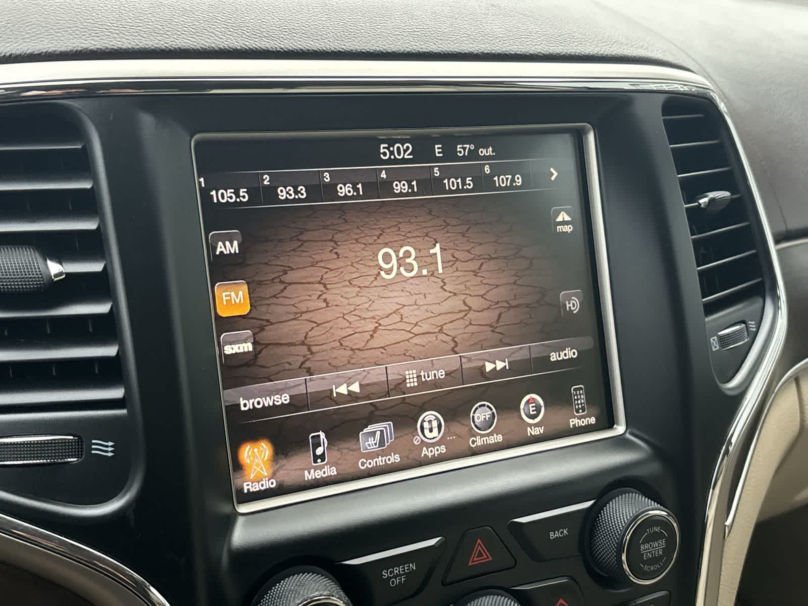 Thumbnail: 2014 Jeep Grand Cherokee - 15