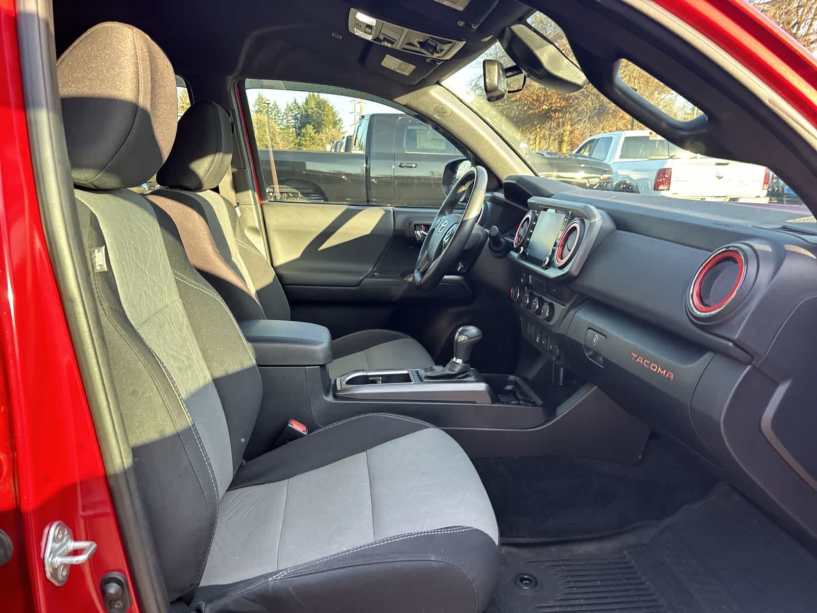 Thumbnail: 2021 Toyota Tacoma - 4