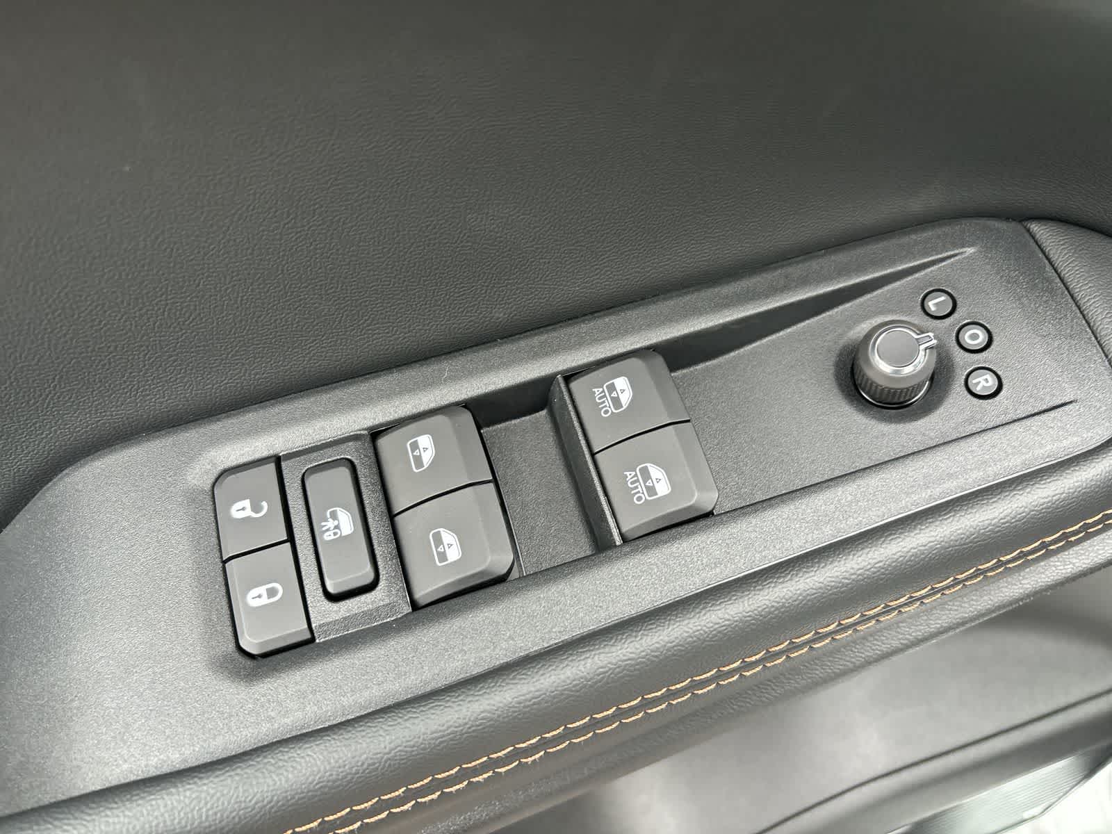 Thumbnail: 2026 Jeep Cherokee - 10