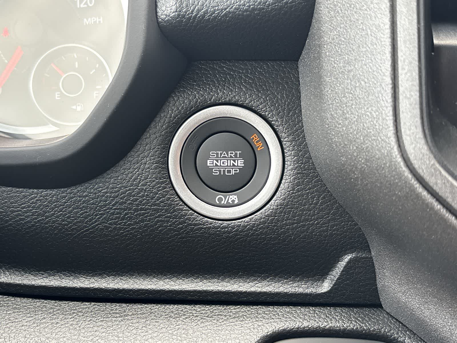Thumbnail: 2026 RAM 1500 - 22
