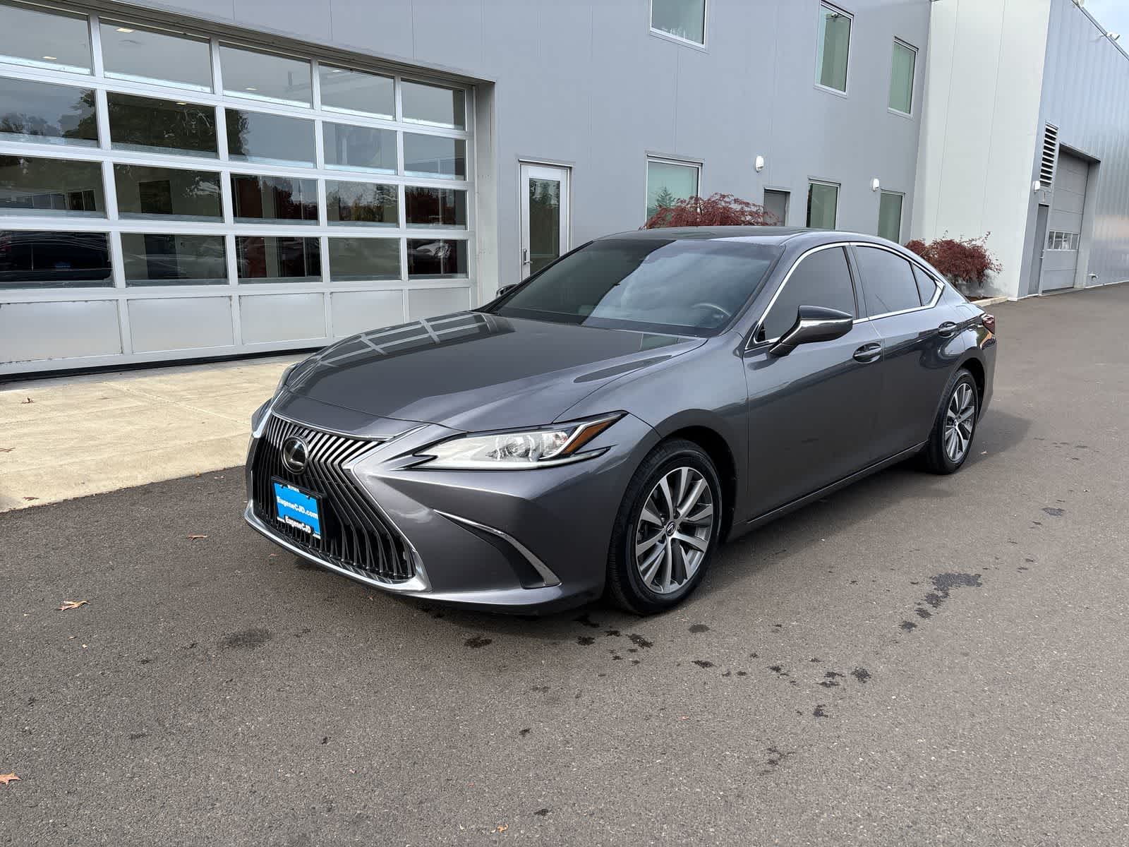 2019 Lexus ES