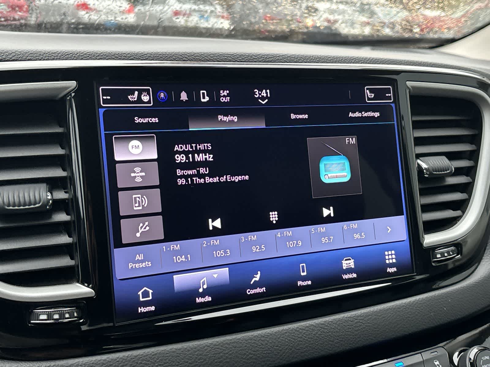 Thumbnail: 2024 Chrysler Pacifica - 19