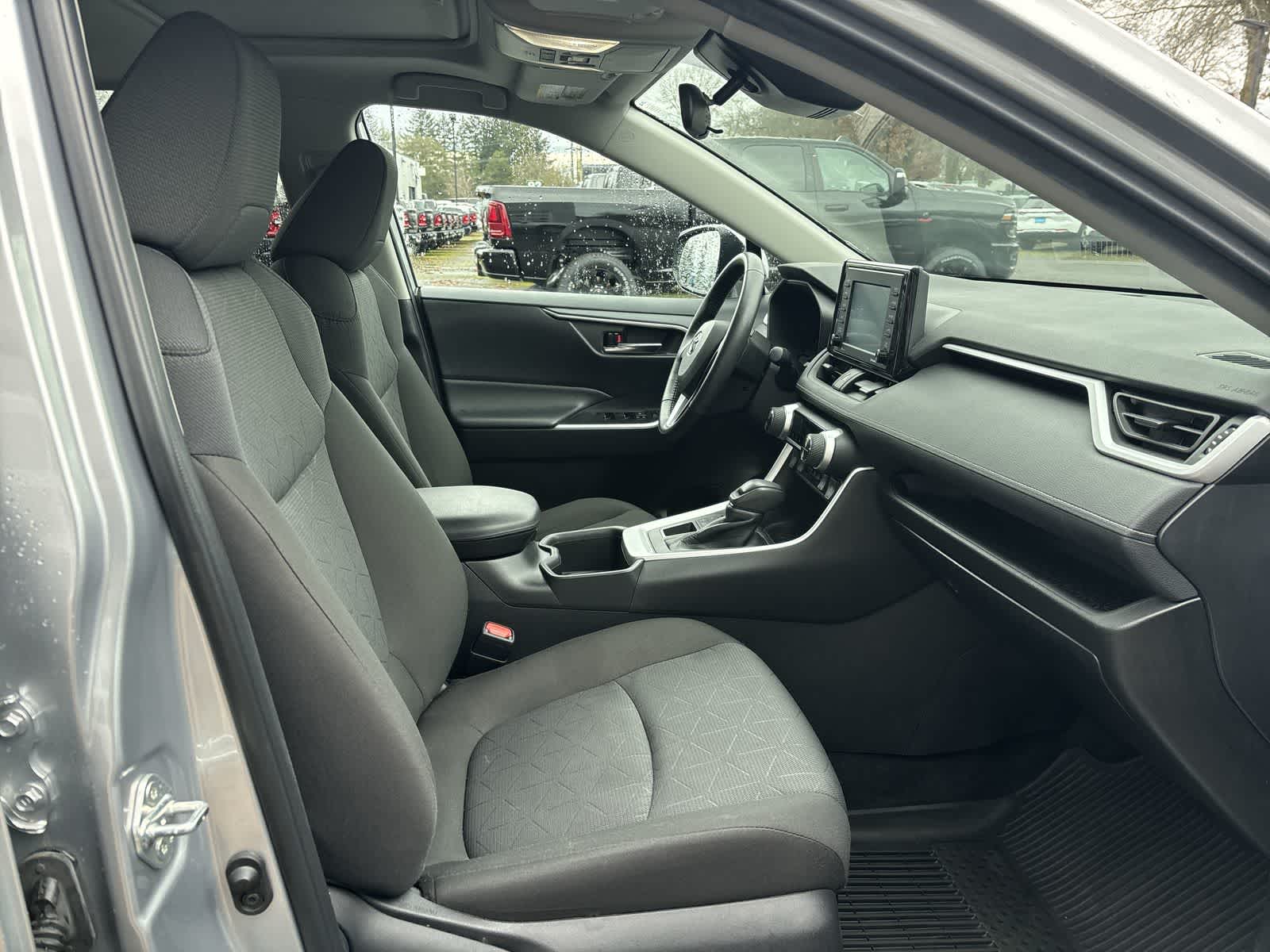 Thumbnail: 2022 Toyota RAV4 - 4