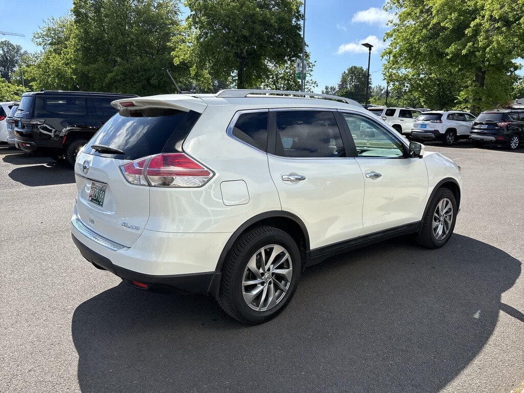 Used 2015 Nissan Rogue SL SUV