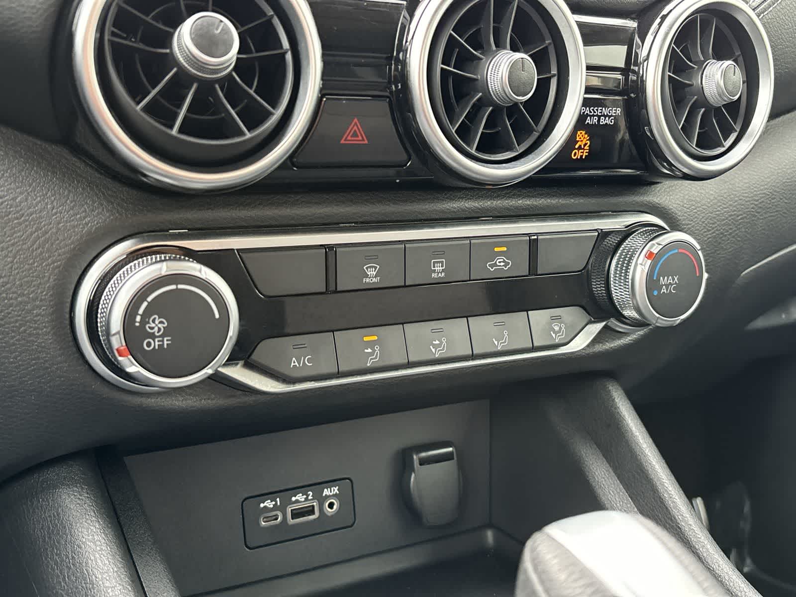 Thumbnail: 2023 Nissan Sentra - 22