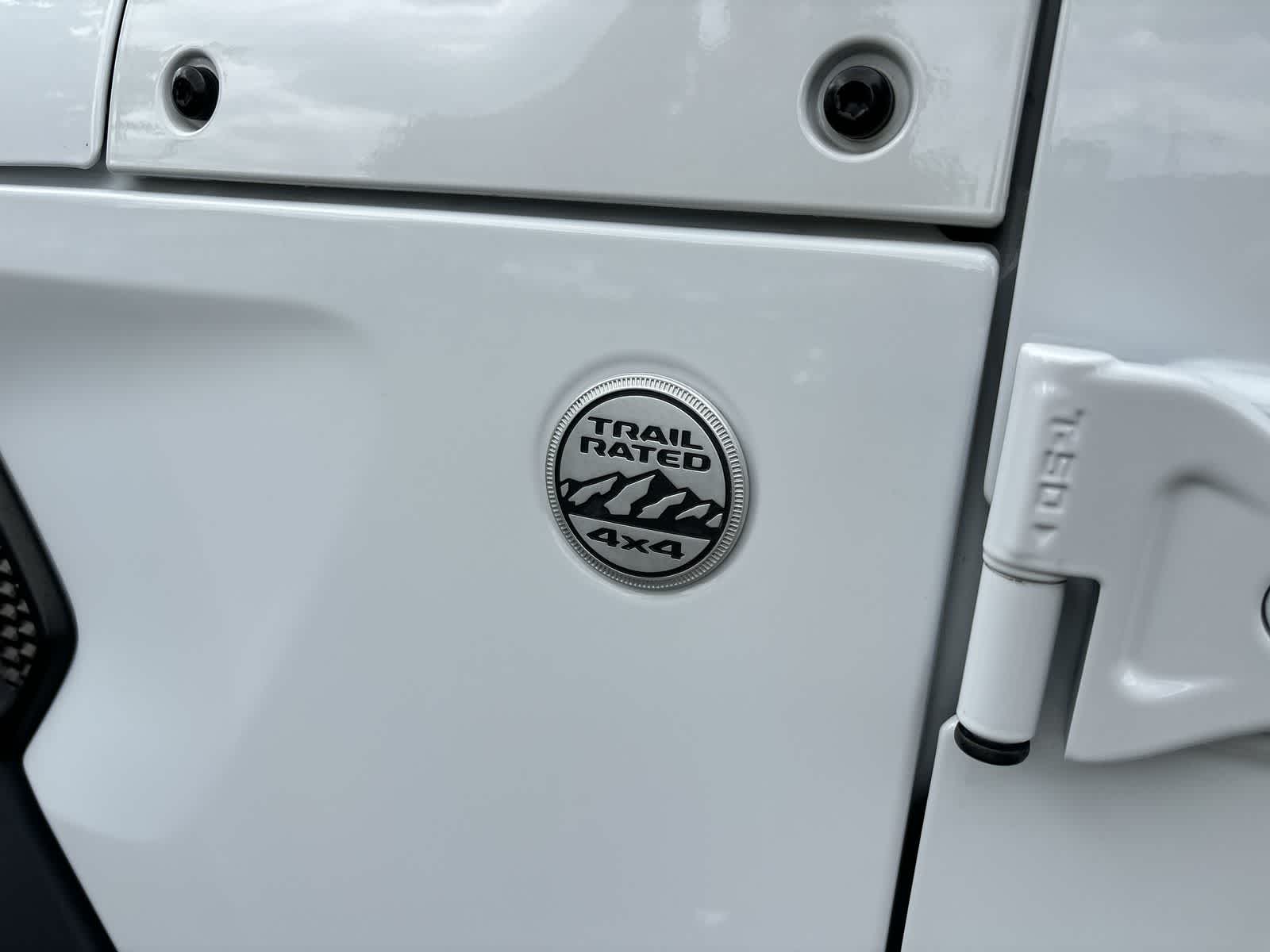 Thumbnail: 2019 Jeep Wrangler - 5